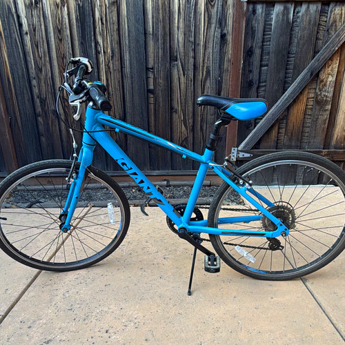 Giant escape 2021 - giant, bike